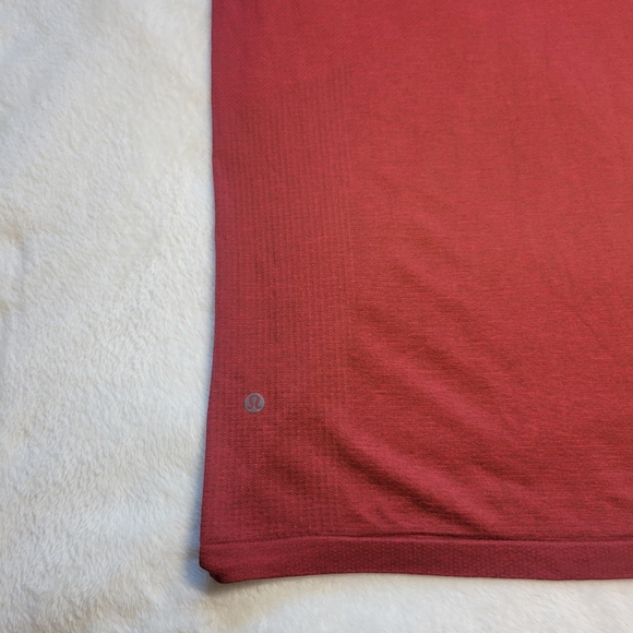 Lululemon Polo Shirt Mens XXL 2XL Red Metal Vent Tech Evolution Live In Practice - Picture 2 of 5
